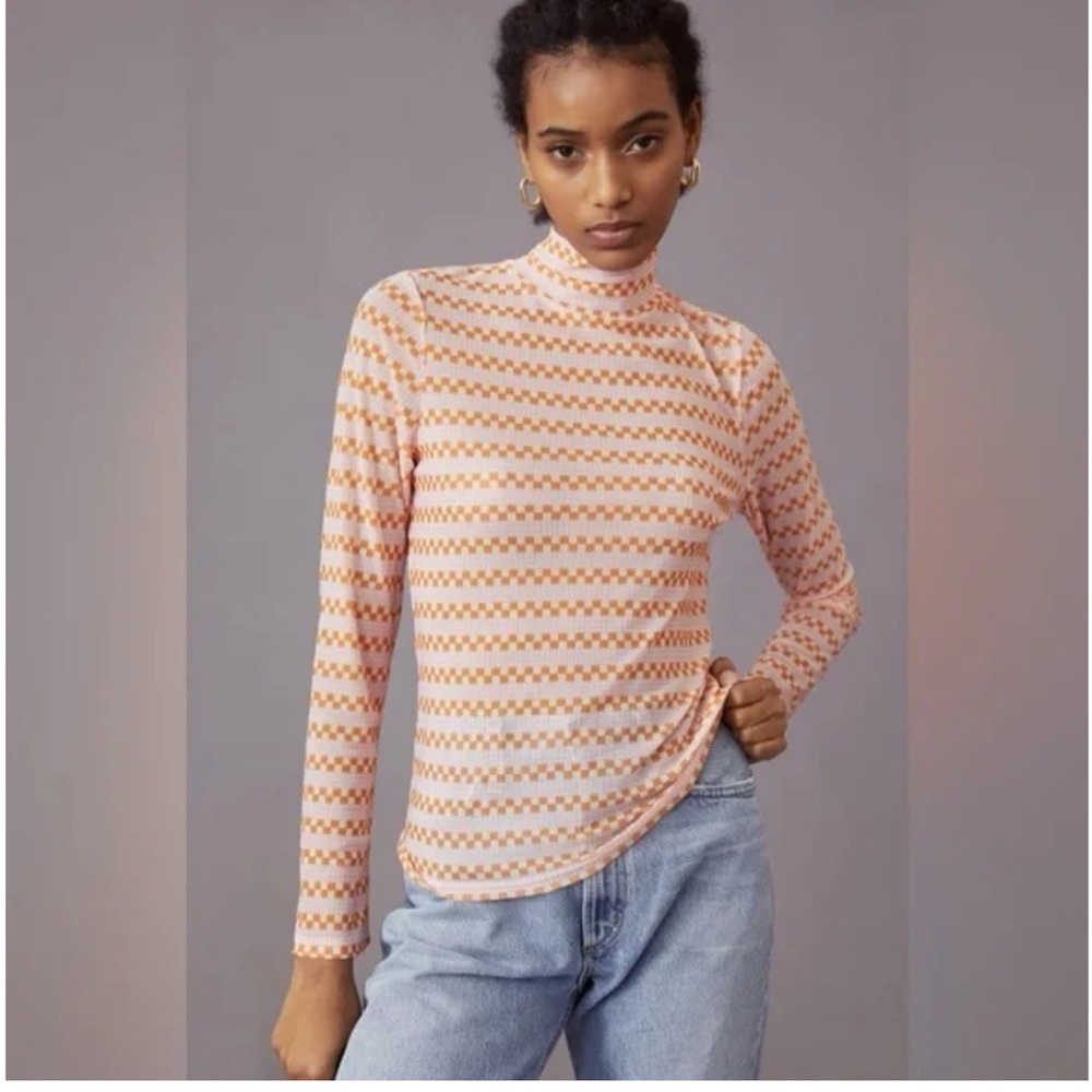 Anthropologie Peach and White Patterned Long Sleeve Sheer Top- worn about 3x